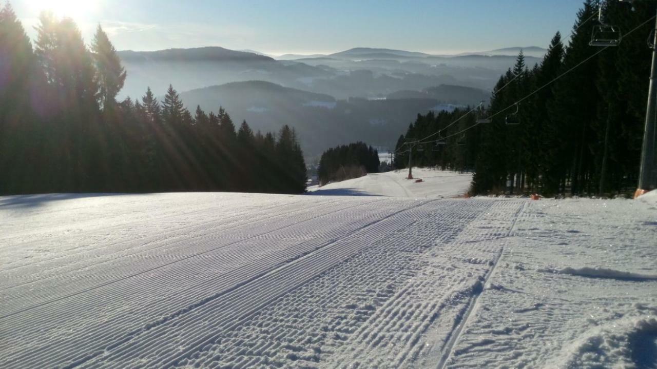 Genussgasthof Willenshofer Sankt Kathrein am Hauenstein Екстер'єр фото